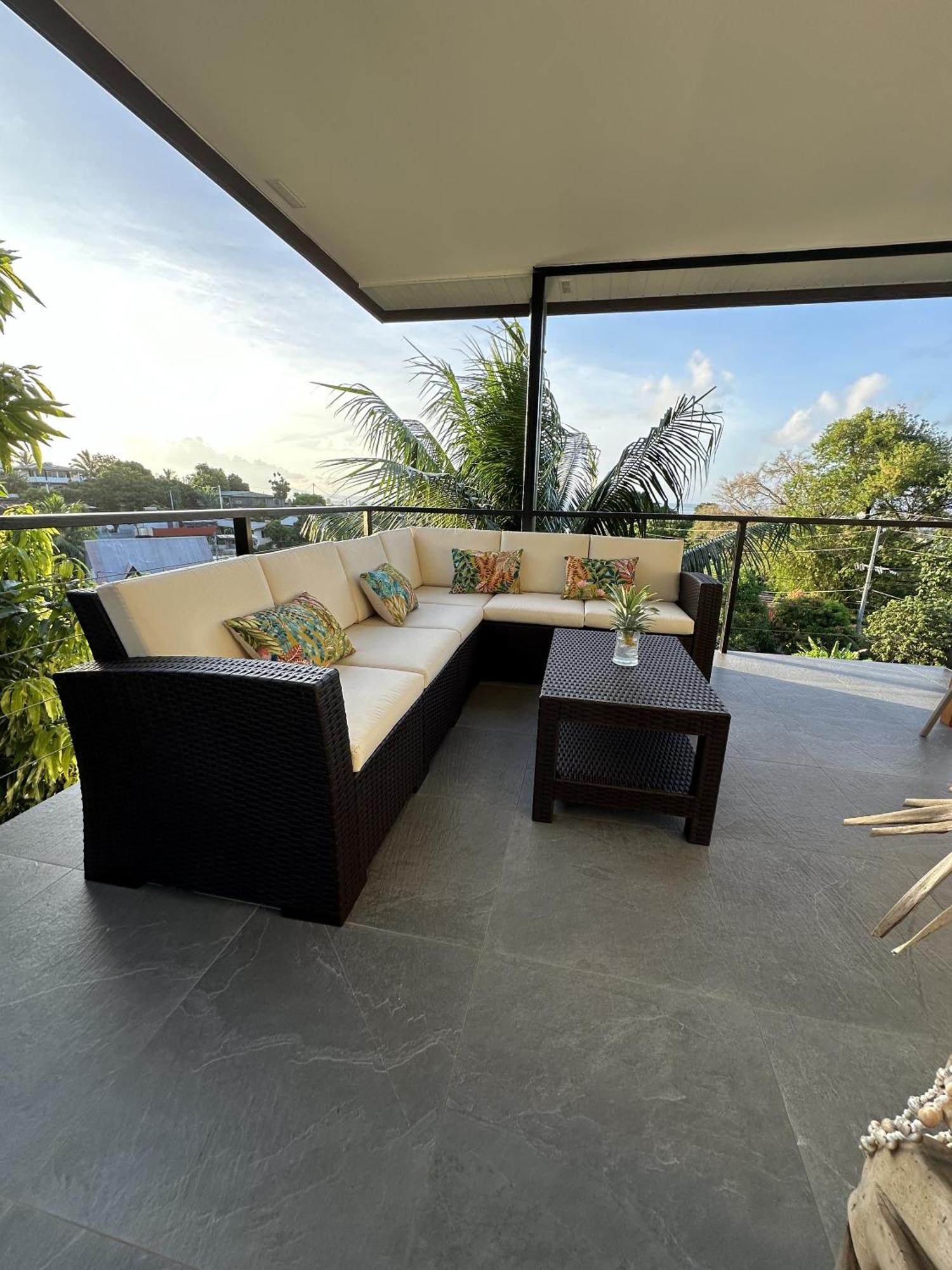 Ononui Lodge Airport, Ocean-View, Private Bathroom And Balcony, Free Wifi And Parking, On-Site Car Rental 帕皮提 外观 照片