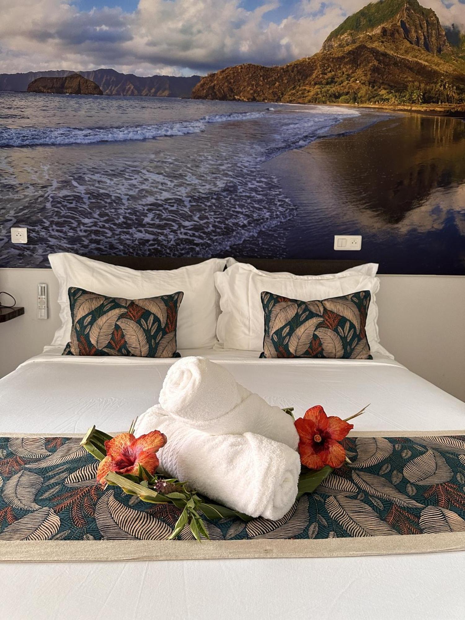 Ononui Lodge Airport, Ocean-View, Private Bathroom And Balcony, Free Wifi And Parking, On-Site Car Rental 帕皮提 外观 照片