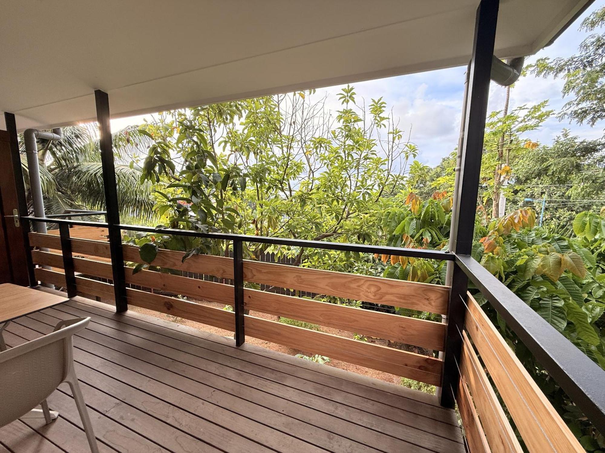 Ononui Lodge Airport, Ocean-View, Private Bathroom And Balcony, Free Wifi And Parking, On-Site Car Rental 帕皮提 外观 照片