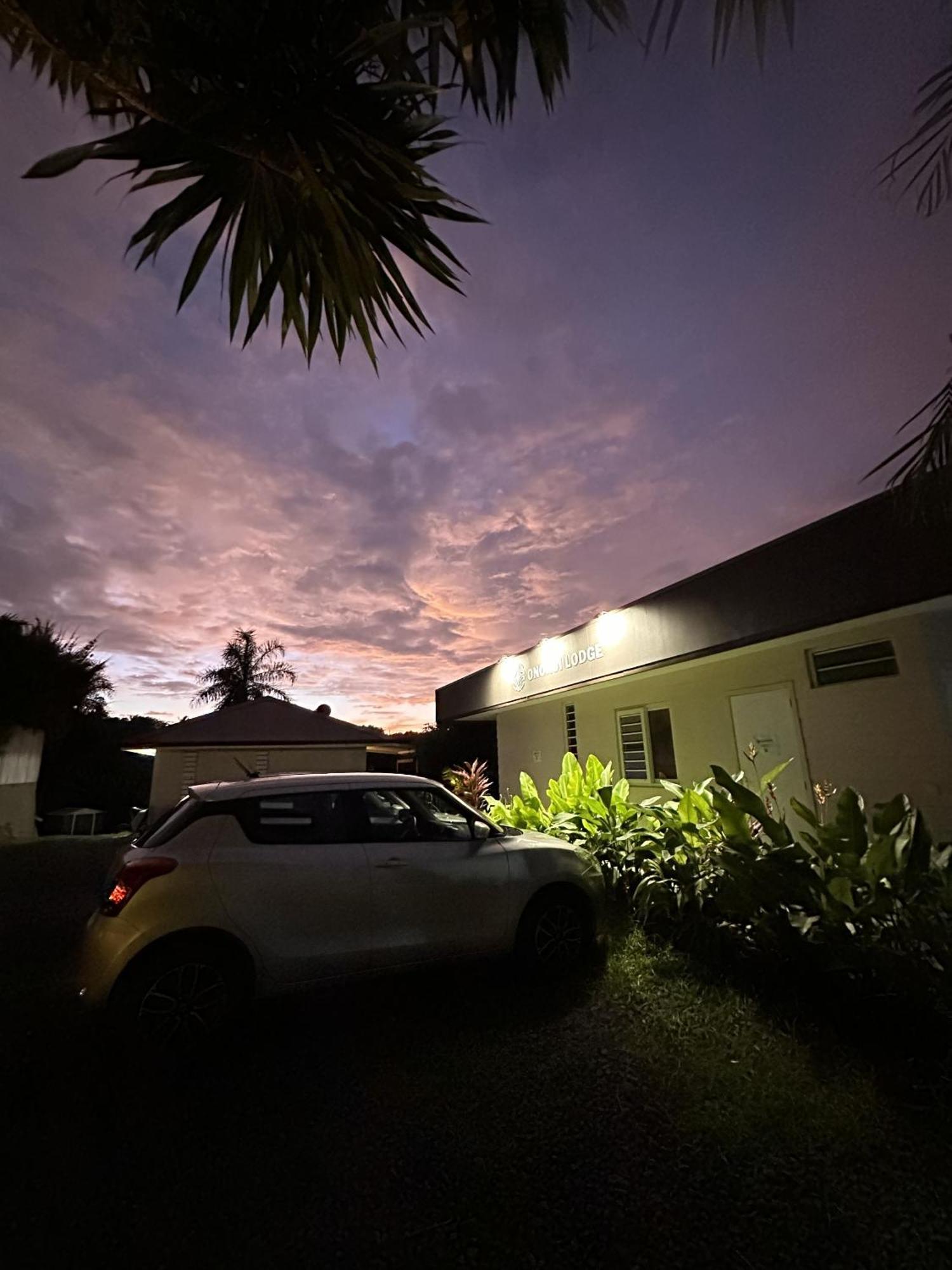 Ononui Lodge Airport, Ocean-View, Private Bathroom And Balcony, Free Wifi And Parking, On-Site Car Rental 帕皮提 外观 照片